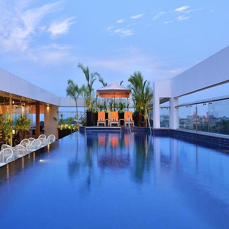 Country Inns & Suites By Radisson Manipal Bagian luar foto
