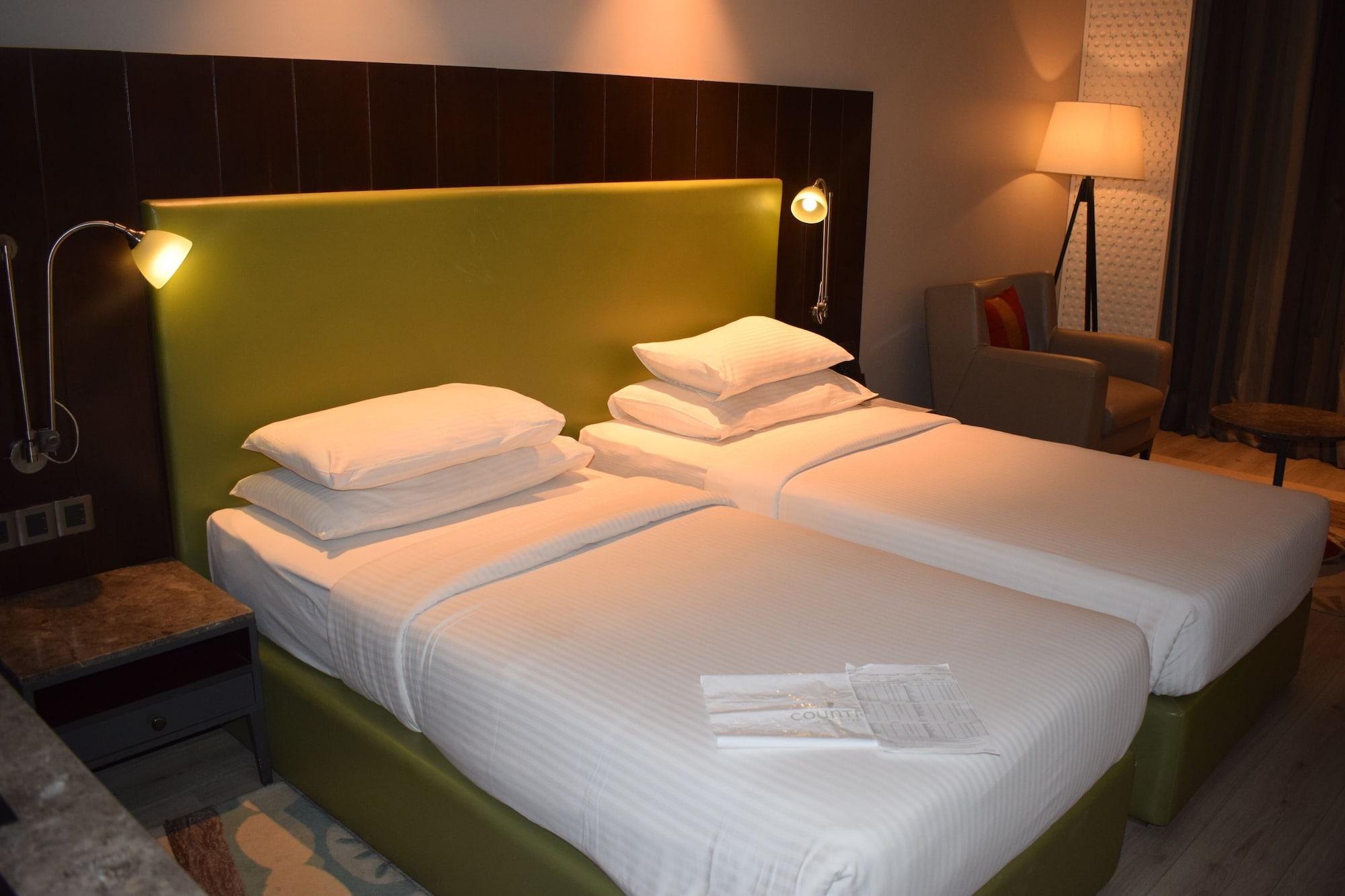 Country Inns & Suites By Radisson Manipal Bagian luar foto