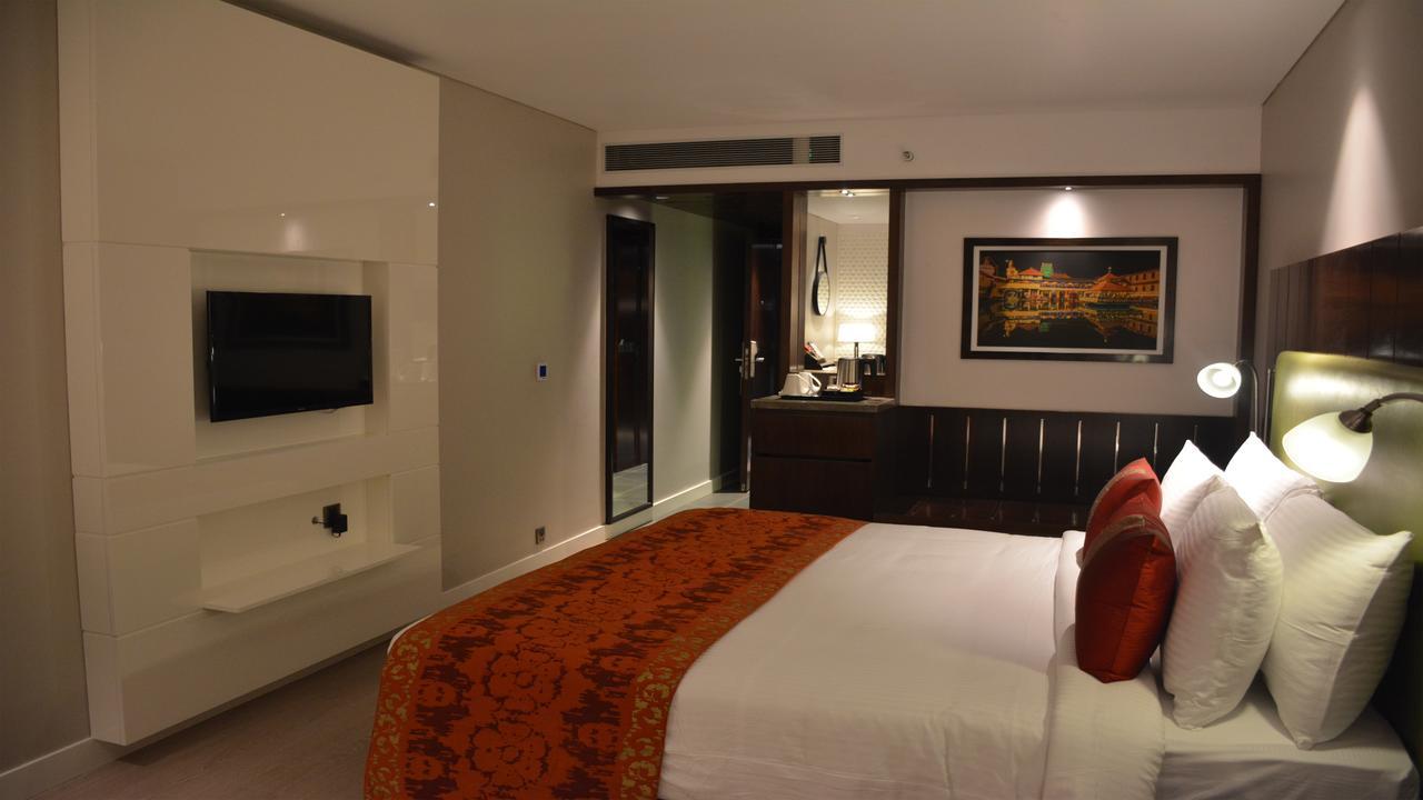 Country Inns & Suites By Radisson Manipal Bagian luar foto