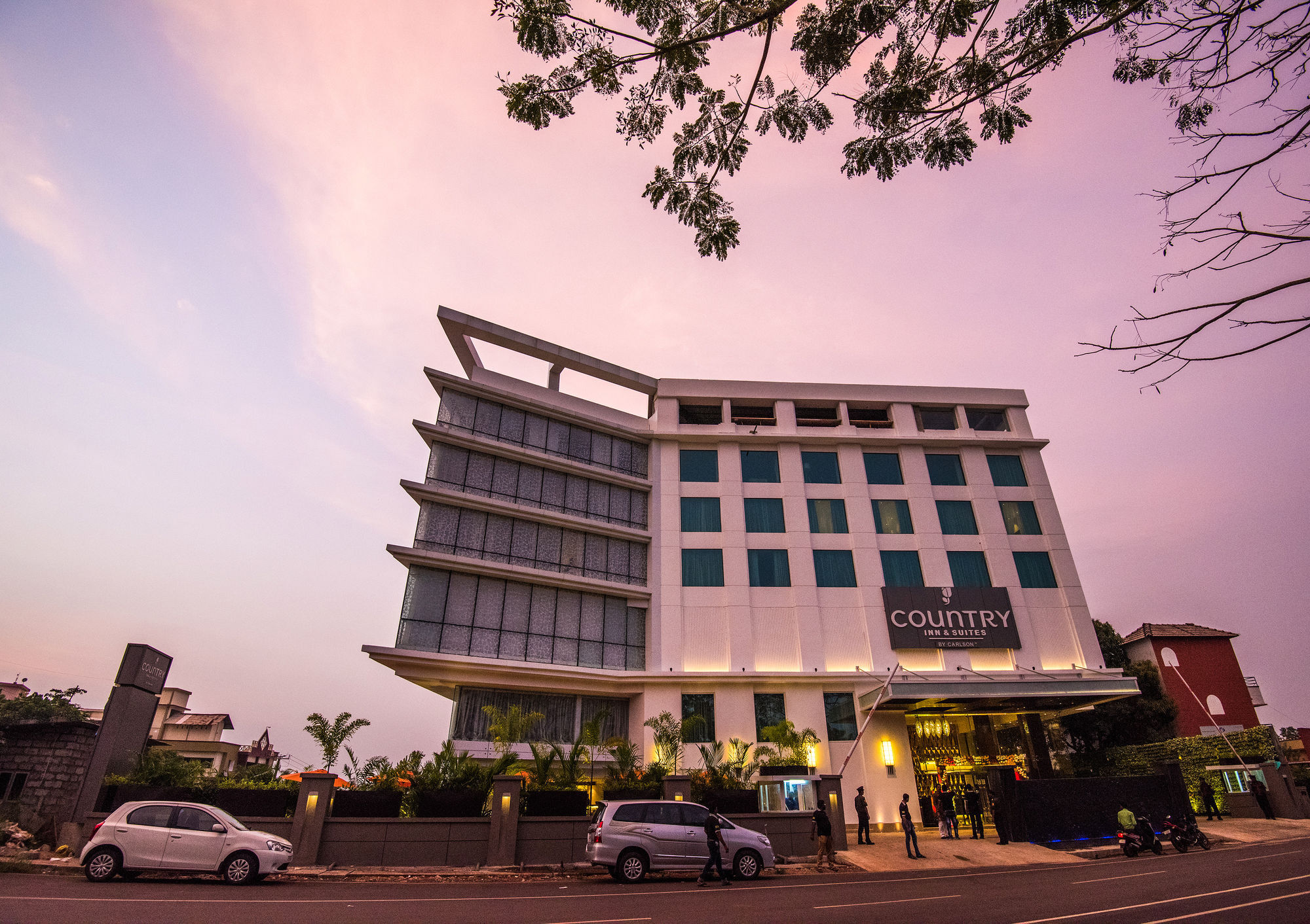 Country Inns & Suites By Radisson Manipal Bagian luar foto
