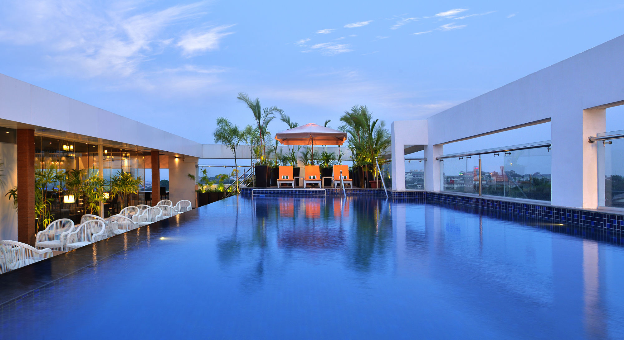 Country Inns & Suites By Radisson Manipal Bagian luar foto
